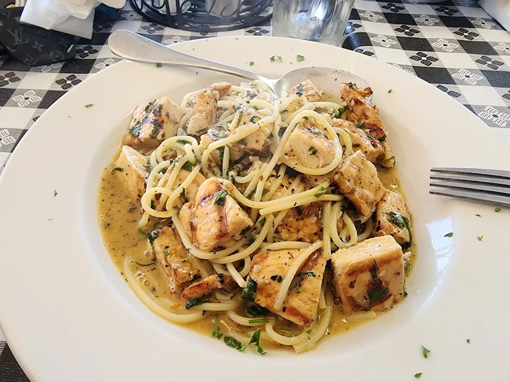 Spaghetti Con Pollo